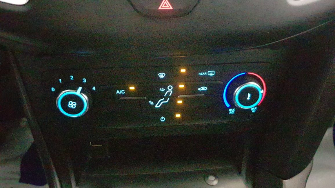 Ford Focus 1.5 TDCi Trend WD3380L w zakupie za gotówkę