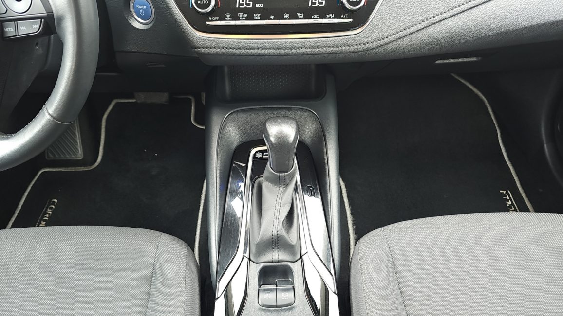 Toyota Corolla 1.8 Hybrid Comfort SK903VX w abonamencie