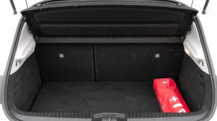 Renault Clio 1.0 TCe Equilibre WJ6085L w abonamencie dla firm