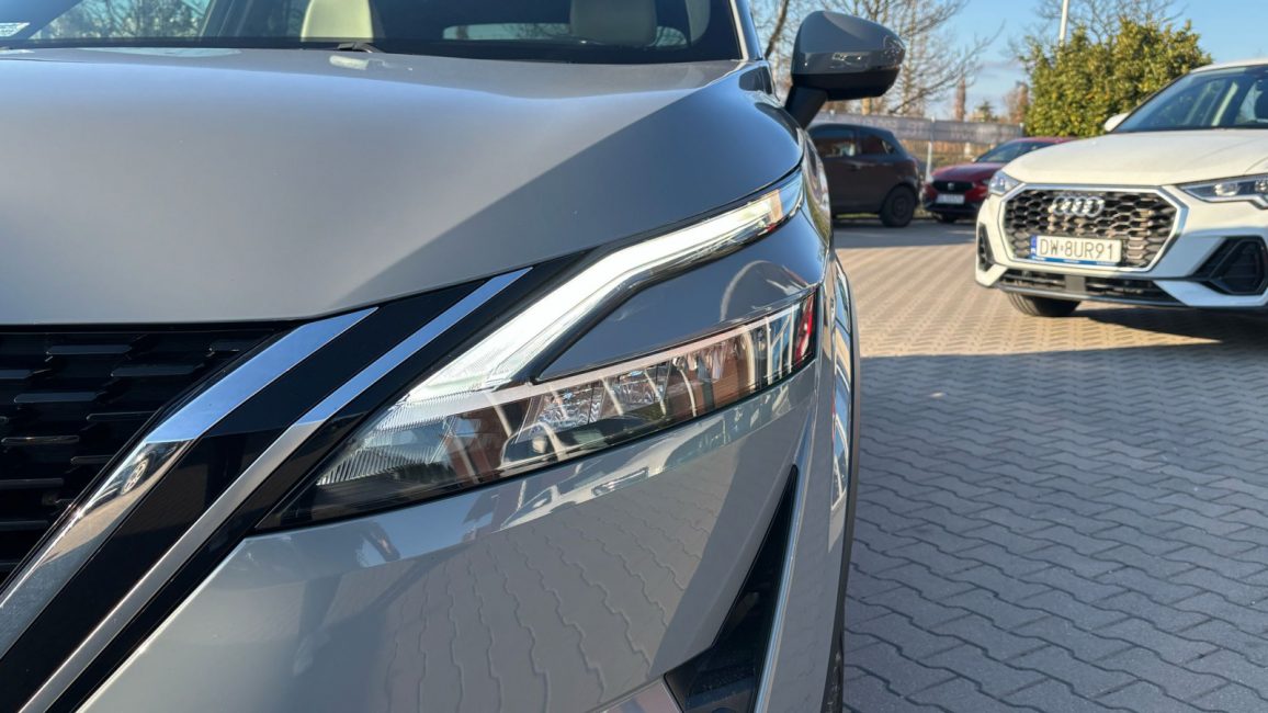 Nissan Qashqai 1.3 DIG-T mHEV Tekna+ Xtronic PO7VS19 w abonamencie dla firm