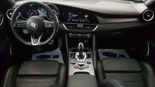 Alfa Romeo Giulia 2.0 Turbo Veloce Q4 aut WE4Y734 w zakupie za gotówkę