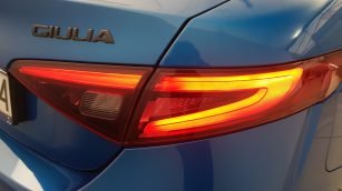 Alfa Romeo Giulia 2.0 Turbo Veloce Q4 aut WE4Y734 w zakupie za gotówkę