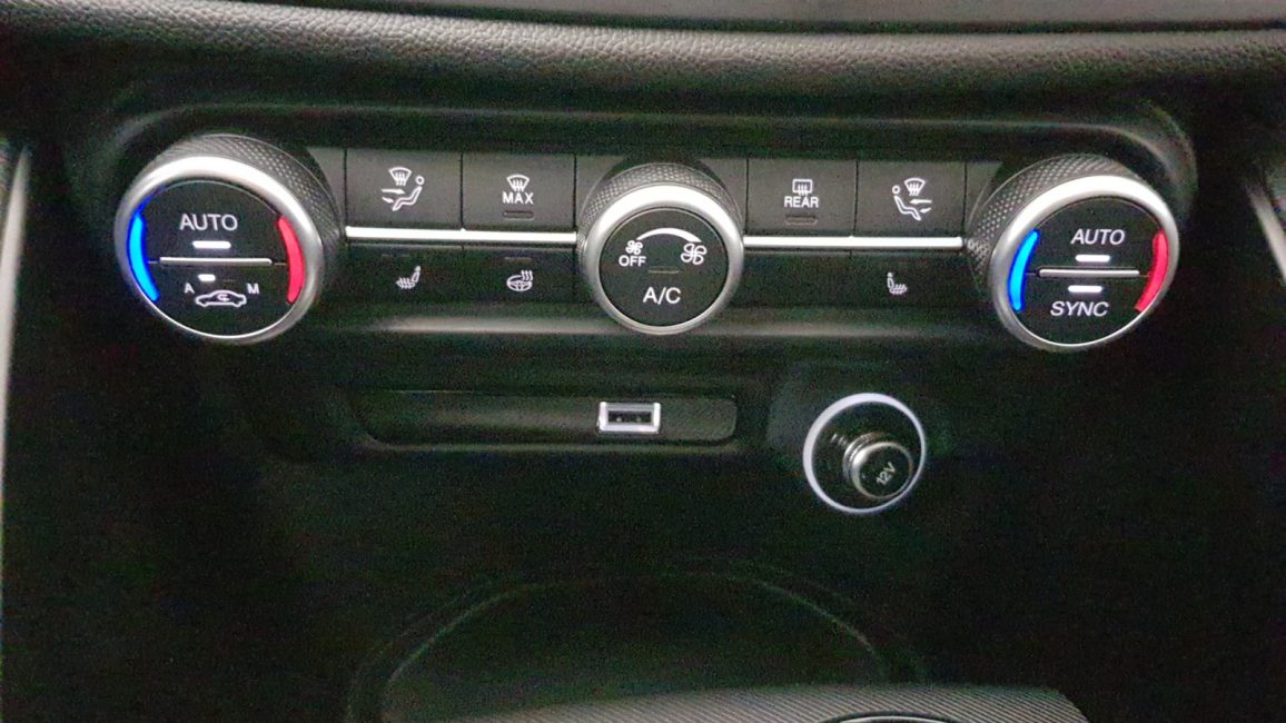 Alfa Romeo Giulia 2.0 Turbo Veloce Q4 aut WE4Y734 w zakupie za gotówkę