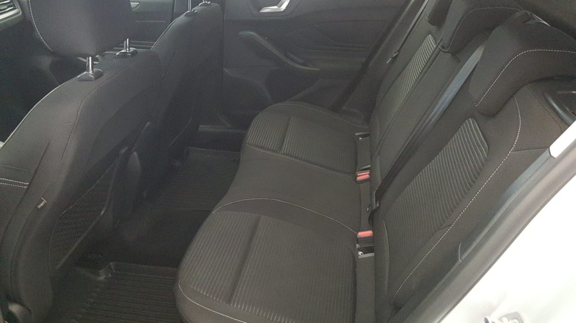 Ford Focus 1.0 EcoBoost Titanium GD4F018 w abonamencie