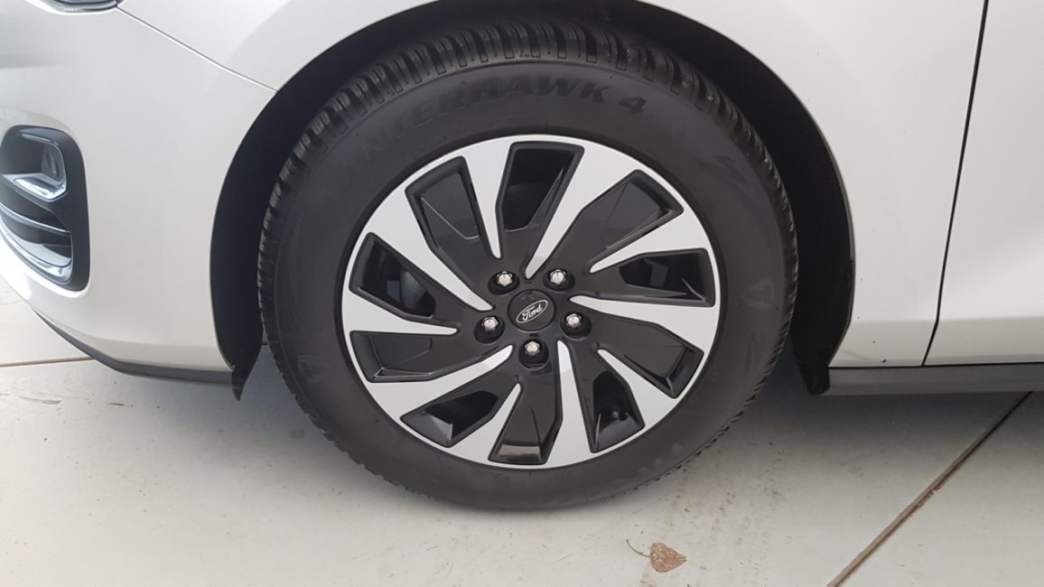 Ford Focus 1.0 EcoBoost Titanium GD4F018 w abonamencie