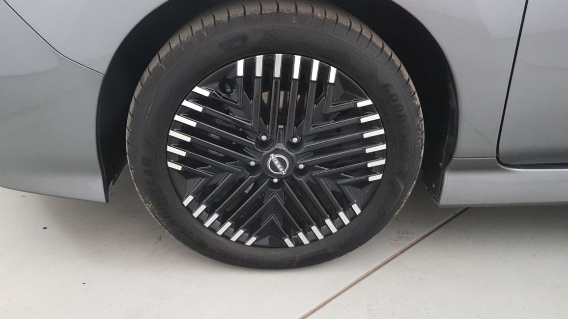 Nissan Leaf 40kWh N-Connecta DB3083K w abonamencie