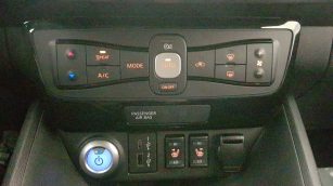 Nissan Leaf 40kWh N-Connecta DB3083K w abonamencie