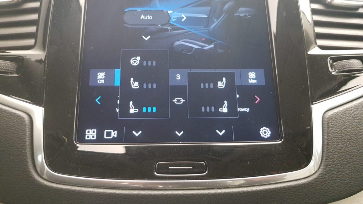 Volvo XC90 T8 AWD Plug-In Hybrid Plus Dark 7os aut WJ8364L w abonamencie