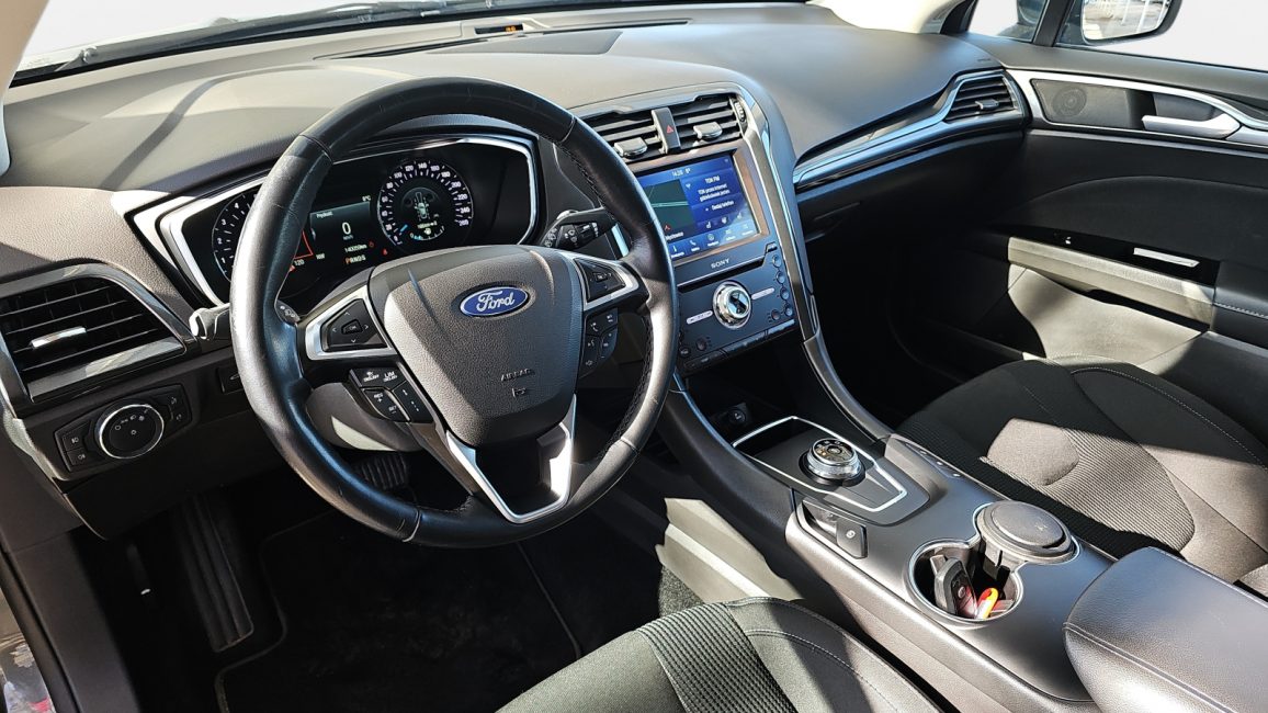 Ford Mondeo 2.0 EcoBlue Titanium aut WD3283P w leasingu dla firm