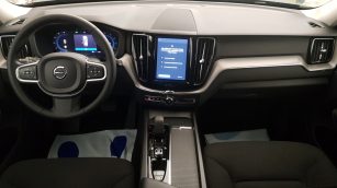 Volvo XC60 B4 D AWD Momentum Pro aut SK074WC w abonamencie