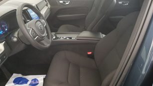 Volvo XC60 B4 D AWD Momentum Pro aut SK074WC w abonamencie