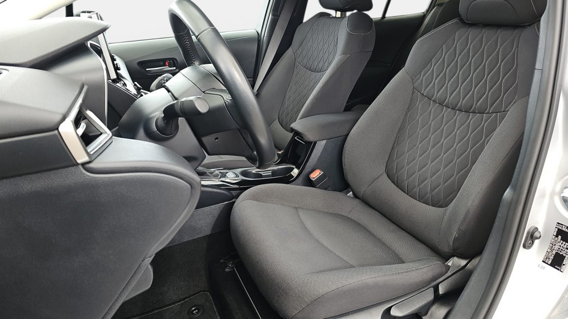 Toyota Corolla 1.5 Comfort MS KK9414C w abonamencie