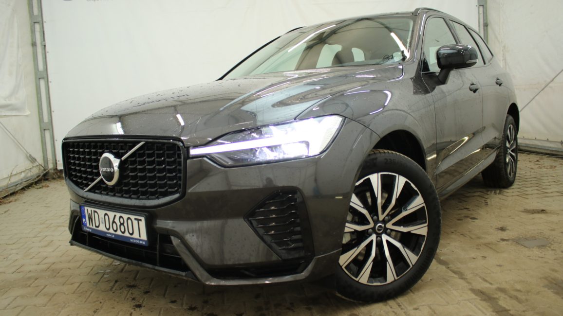 Volvo XC60 B4 D AWD Plus Dark aut WD0680T w abonamencie