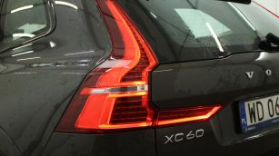Volvo XC60 B4 D AWD Plus Dark aut WD0680T w abonamencie
