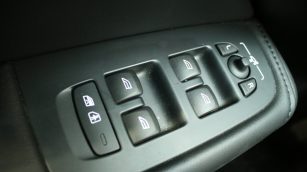 Volvo XC60 B4 D AWD Plus Dark aut WD0680T w abonamencie