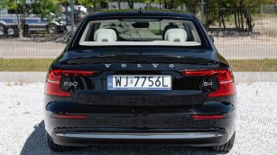 Volvo S60 B4 B Plus Bright aut WJ7756L w zakupie za gotówkę