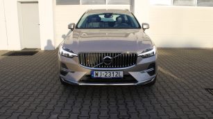 Volvo XC60 B4 B Plus Bright aut WJ2312L w leasingu dla firm