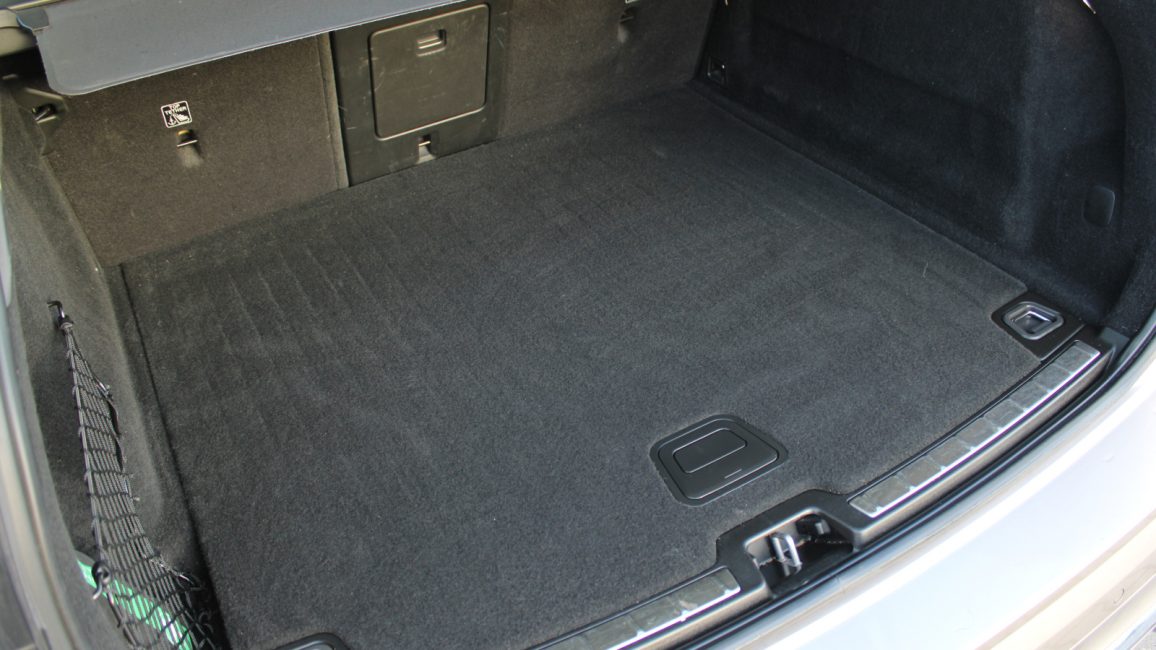 Volvo XC60 B4 B Plus Bright aut WJ2312L w leasingu dla firm