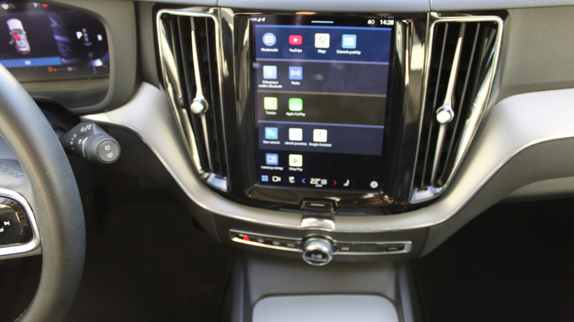 Volvo XC60 B4 B Plus Bright aut WJ2312L w leasingu dla firm