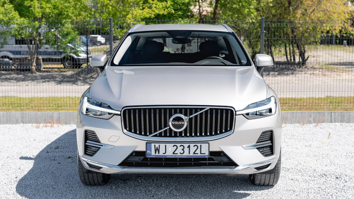 Volvo XC60 B4 B Plus Bright aut WJ2312L w abonamencie