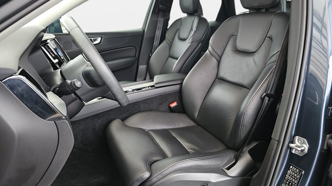 Volvo XC60 B4 B Inscription aut GD7F942 w leasingu dla firm