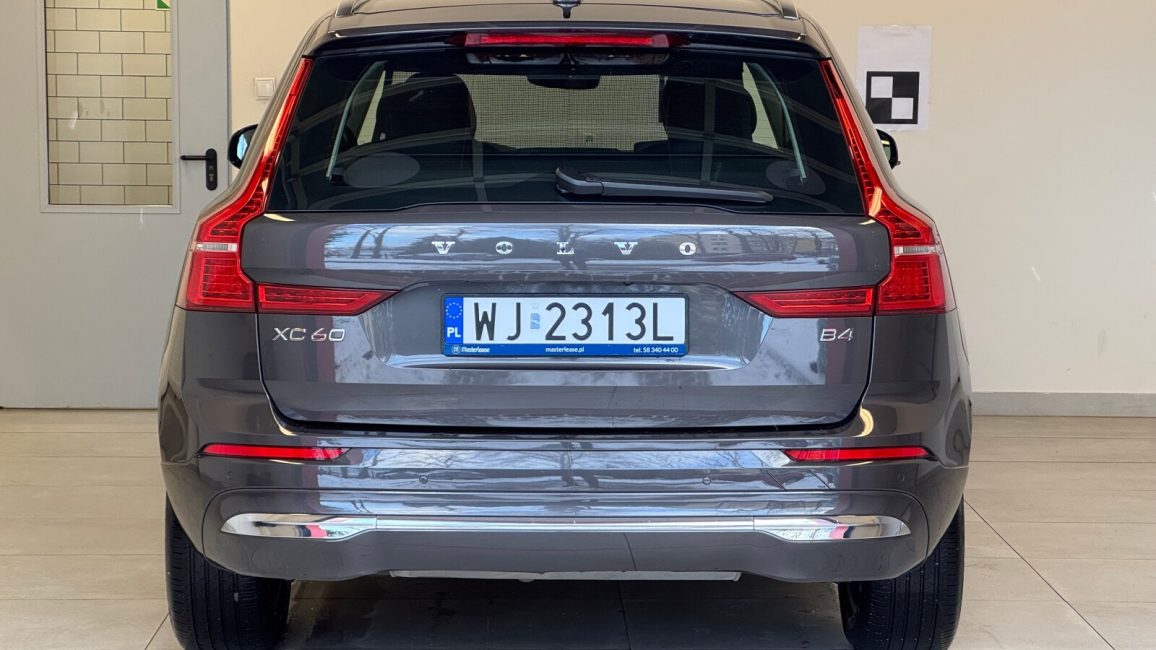 Volvo XC60 B4 B Plus Bright aut WJ2313L w leasingu dla firm