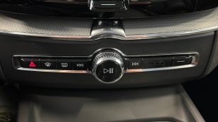 Volvo XC60 B4 B Plus Bright aut WJ2313L w leasingu dla firm
