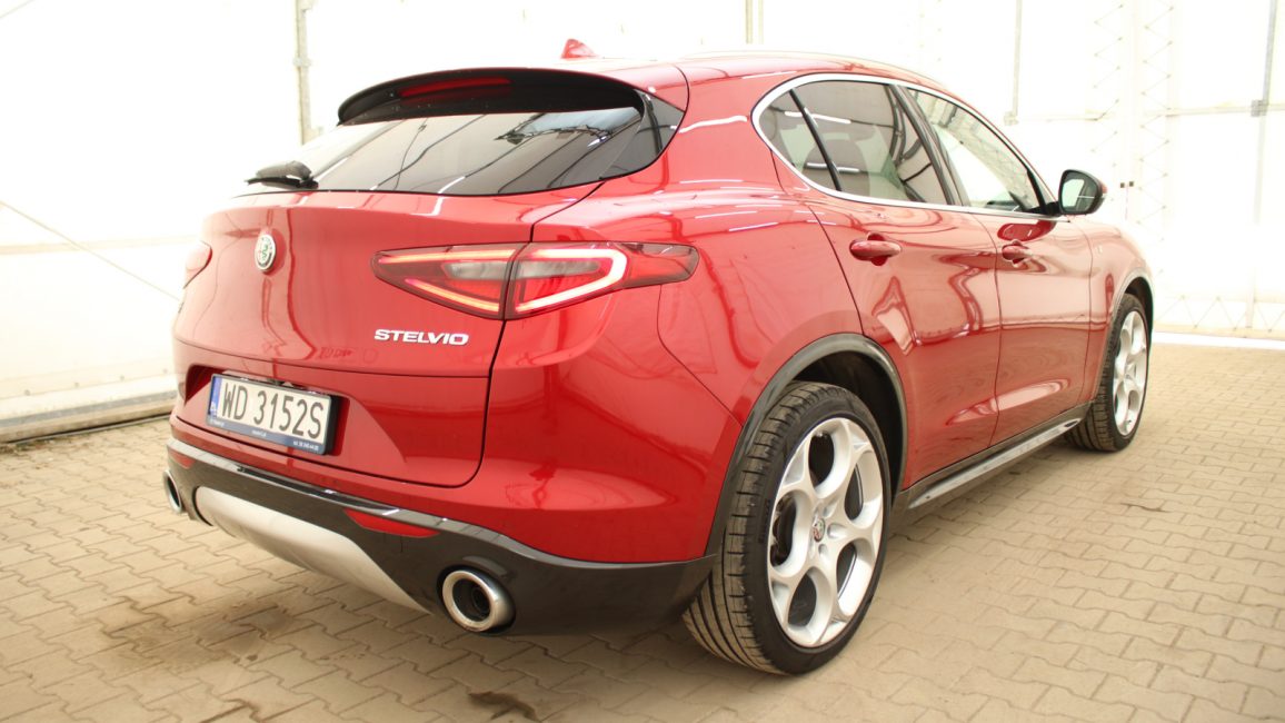 Alfa Romeo Stelvio 2.0 Turbo 6C Villa D'este Q4 aut WD3152S w zakupie za gotówkę
