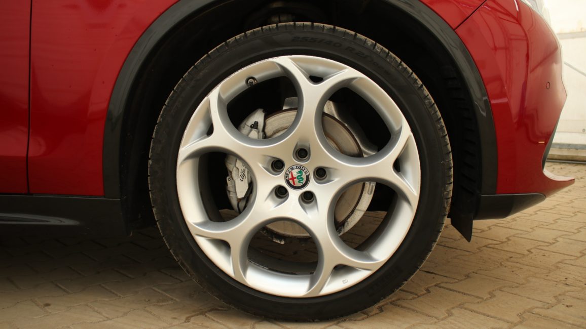 Alfa Romeo Stelvio 2.0 Turbo 6C Villa D'este Q4 aut WD3152S w zakupie za gotówkę