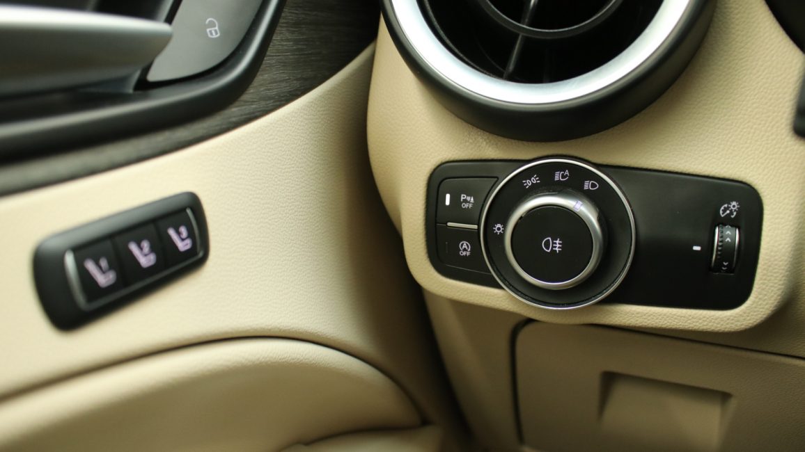 Alfa Romeo Stelvio 2.0 Turbo 6C Villa D'este Q4 aut WD3152S w zakupie za gotówkę