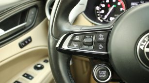 Alfa Romeo Stelvio 2.0 Turbo 6C Villa D'este Q4 aut WD3152S w zakupie za gotówkę