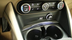 Alfa Romeo Stelvio 2.0 Turbo 6C Villa D'este Q4 aut WD3152S w zakupie za gotówkę