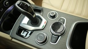 Alfa Romeo Stelvio 2.0 Turbo 6C Villa D'este Q4 aut WD3152S w zakupie za gotówkę