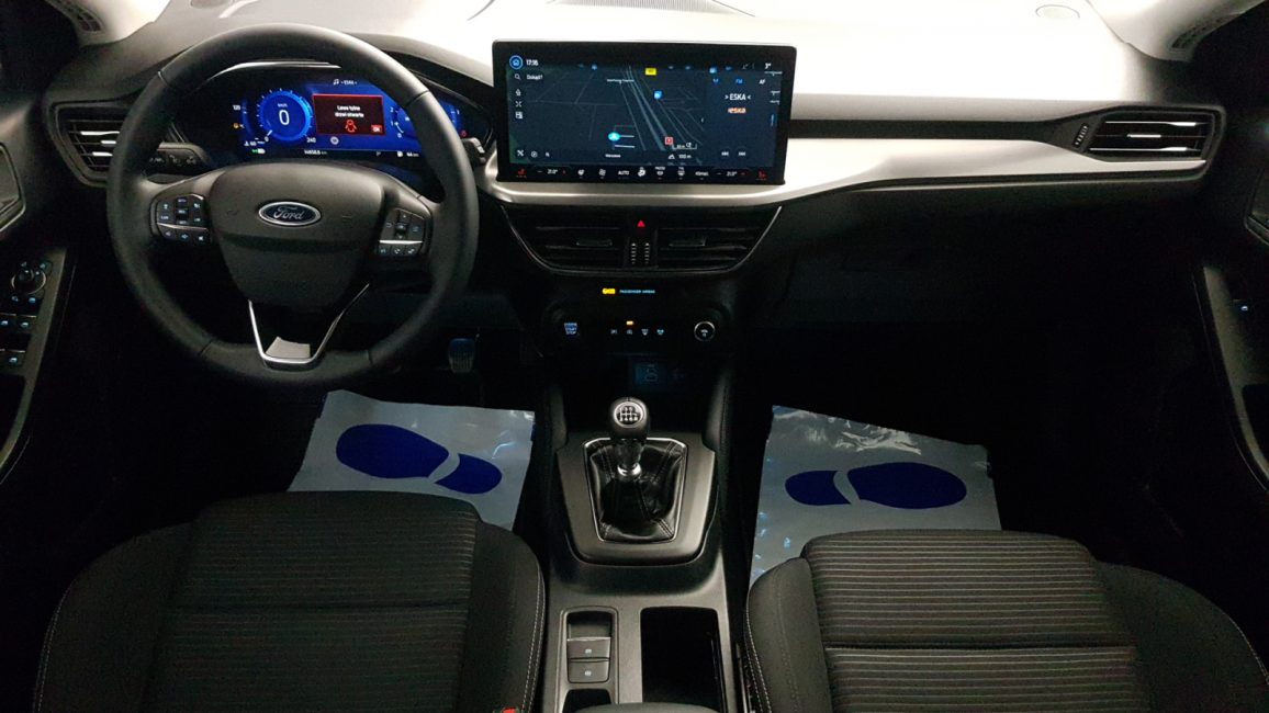 Ford Focus 1.0 EcoBoost Titanium X WD4860T w zakupie za gotówkę