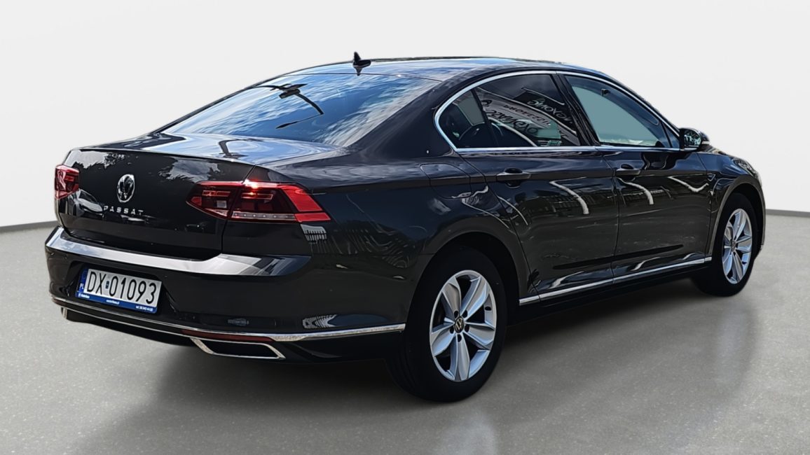Volkswagen Passat 2.0 TDI Elegance DSG DX01093 w abonamencie