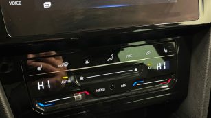 Volkswagen Passat 2.0 TDI Elegance DSG DX01093 w abonamencie