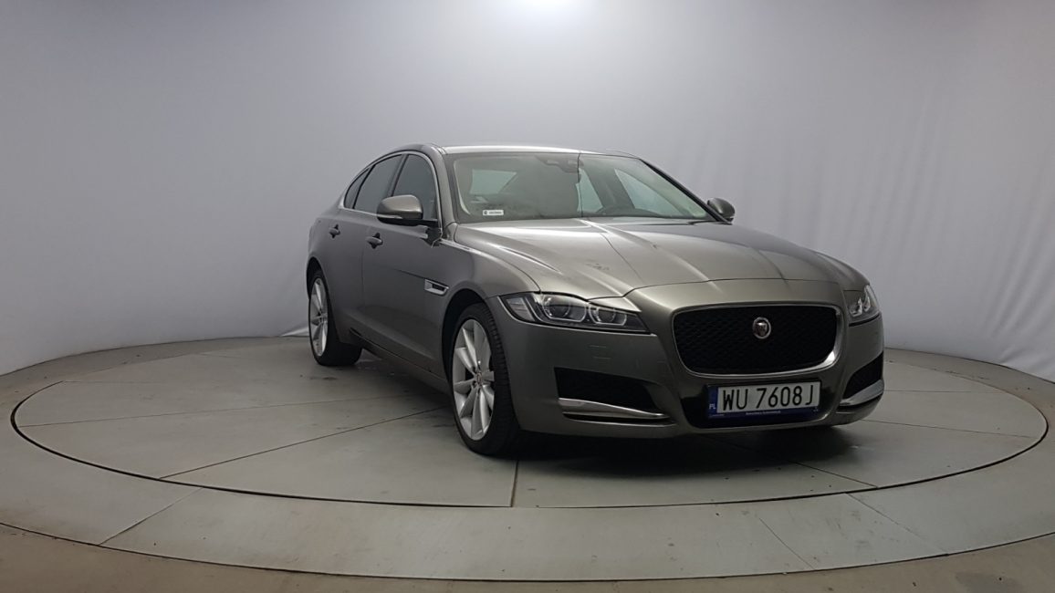 Jaguar XF 2.0 T AWD Prestige WU7608J w zakupie za gotówkę