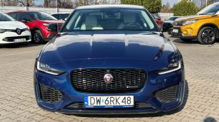 Jaguar XE 2.0 P250 R-Dynamic Black aut DW6RK48 w abonamencie