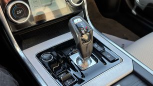 Jaguar XE 2.0 P250 R-Dynamic Black aut DW6RK48 w abonamencie