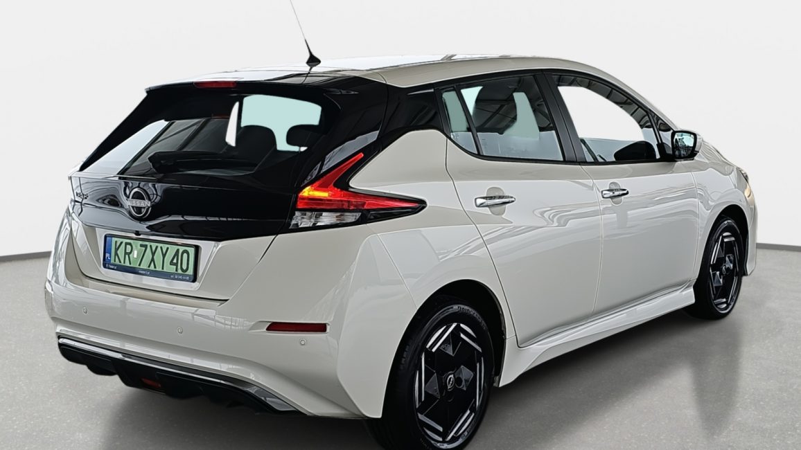 Nissan Leaf 40kWh Acenta KR7XY40 w abonamencie