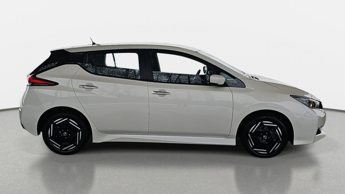 Nissan Leaf 40kWh Acenta KR7XY40 w abonamencie