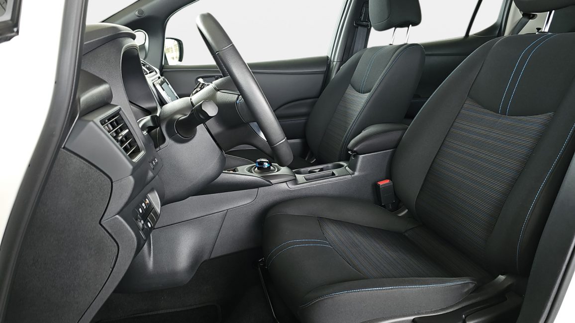 Nissan Leaf 40kWh Acenta KR7XY40 w abonamencie