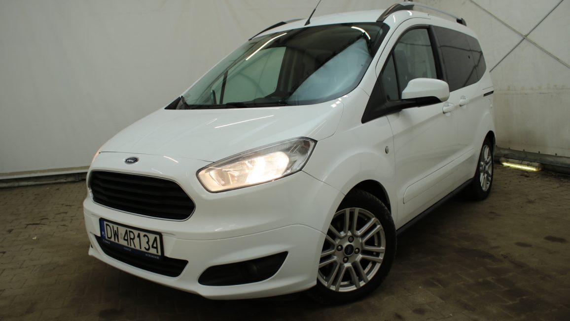Ford Tourneo Courier 1.5 TDCi Titanium DW4R134 w zakupie za gotówkę