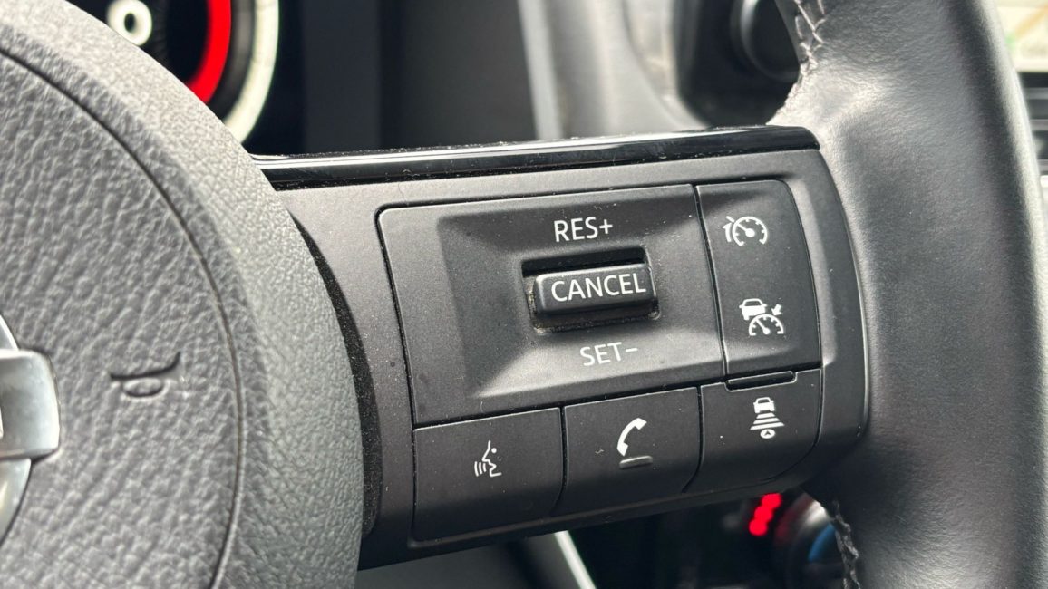 Nissan Qashqai 1.3 DIG-T mHEV N-Connecta DW1RC40 w abonamencie
