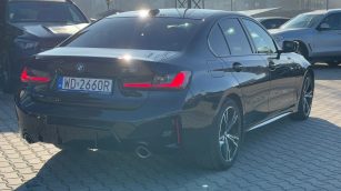 BMW 318i M Sport aut WD2660R w abonamencie