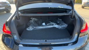 BMW 318i M Sport aut WD2660R w abonamencie