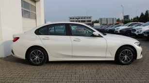 BMW 318i Advantage aut WX3920E w abonamencie dla firm