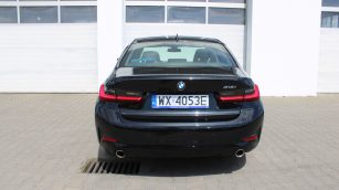 BMW 318i Advantage aut WX4053E w abonamencie