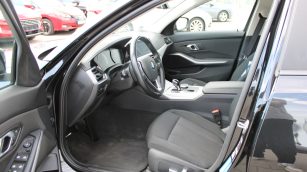 BMW 318i Advantage aut WX4053E w abonamencie