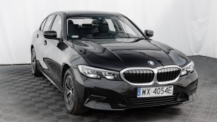 BMW 318i Advantage aut WX4054E w abonamencie